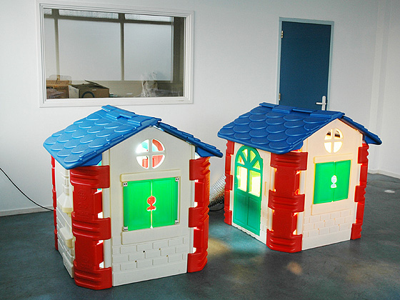 Double Dutch Greenhouse Double Dutch Greenhouse